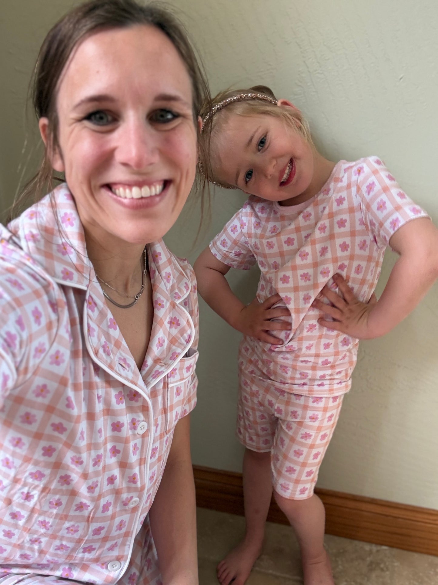 Women’s Daisy Picnic Lux Bamboo PJs Set